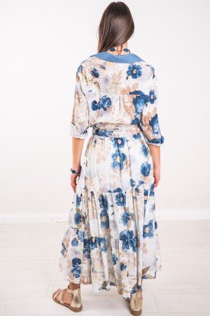 Macramé Spitze Frühlingsshirt mit Denim-ähnlichen Einsätzen und Blumendruck Frühlingshemd in Spitze Macramé mit ...