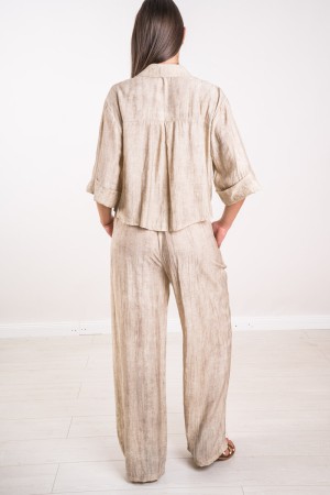 TARA coordinated with pinned tone-to-tone tone tone print with pinned tone-plated tone tone print with printing ...