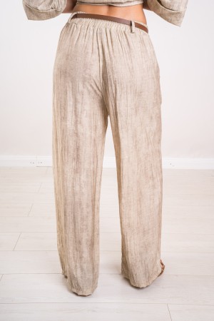 TARA coordinated with pinned tone-to-tone tone tone print with pinned tone-plated tone tone print with printing ...