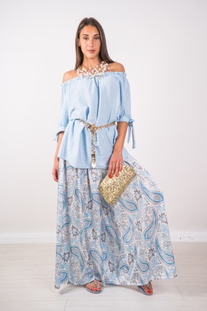 Blusa Mary con scollo a barca e fiocchi sulle maniche Blusa Mary con scollo a barca e fiocchi sulle maniche Blusa Mary con sc...