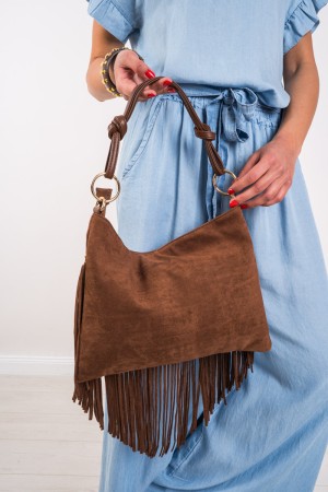 Sac jade avec des goujons et un sac jade franges avec des goujons et un sac jade franges avec des goujons et une frange