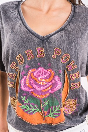 T-shirt Desy con stampa e piccole borchie  T-shirt Desy con stampa e piccole borchie  T-shirt Desy con stampa e piccole borchie