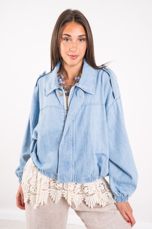 Bomber Mila en Denim Bomber Mila en Denim Bomber Mila en Denim