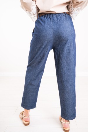 Pantalone Barbara simil denim lavaggio scuro Pantalone Barbara simil denim lavaggio scuro Pantalone Barbara simil denim lavag...