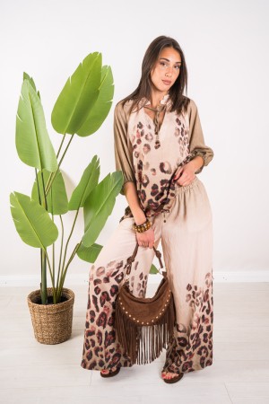 Coordinated Leopard Blouse and Leopard Blusa Coordinated Pants and Leopard Blouse Coordinated Pants and Pants