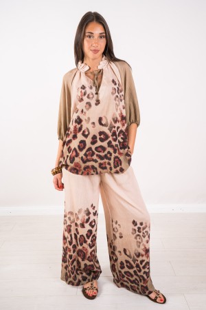 Blusa de leopardo coordinada y leopardo Blusa Coordinated Pants y Blusa Leopard Coordinated Pants and Pants