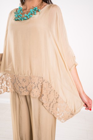 Coordinated Melany Blouse and Trousers with Lace Embroidery on the Background Melany Blouse and Trousers with Lace Embroidery on