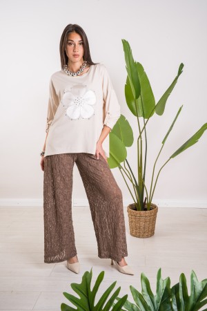 hemdblume mit Strass-Mesh-Blume mit Strass-Mesh-Blume mit Strasssteinen