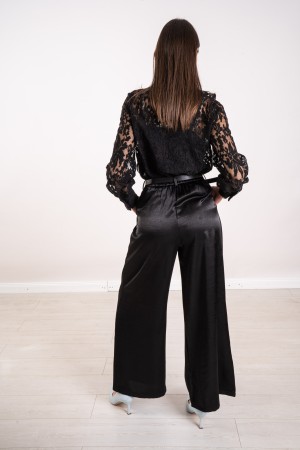 coordinada Blusa de encaje Berlín y pantalones satinados Coordinó Berlín Blusa de encaje y pantalones satinados coordinados berl