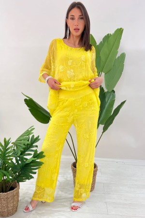 Koordinierte Teresa mit Stickerei Blumen Strass Ton auf Ton Koordiniert Teresa mit Stickerei Blumen Strass Ton auf Ton Koordinie