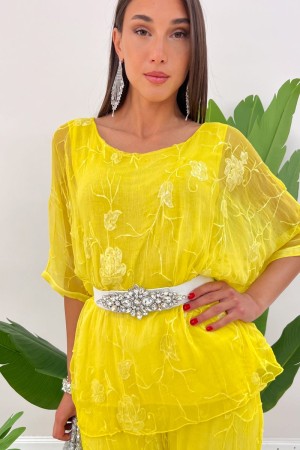 Koordinierte Teresa mit Stickerei Blumen Strass Ton auf Ton Koordiniert Teresa mit Stickerei Blumen Strass Ton auf Ton Koordinie