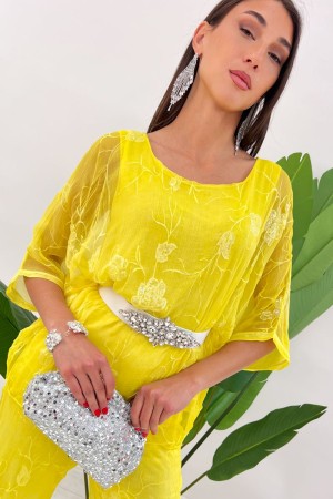 Koordinierte Teresa mit Stickerei Blumen Strass Ton auf Ton Koordiniert Teresa mit Stickerei Blumen Strass Ton auf Ton Koordinie