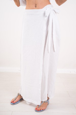 Juliette coordinated in linen coordinated Juliette in linen coordinated Juliette in linen