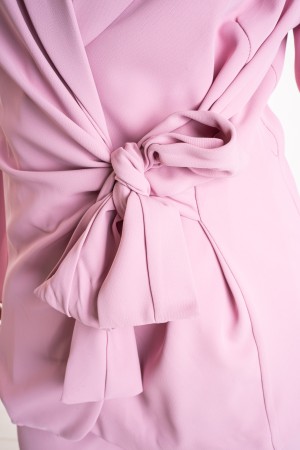 coordinated Tailleur Lisbon Jacket and Trousers with Bow Coordinated Tailleur Lisbon Jacket and Trousers With Bow Coordinat ...