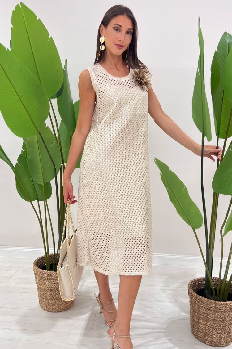 Robe Kiko avec bucharellata et texture de fleurs Détails Robe Kiko avec terrain Bucherellata et détails de fleurs dorées dorées 