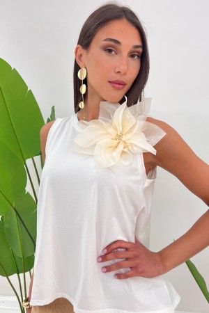 Nini-Tank-Top mit Brosche Blumen-Tank-Top-Nini mit Brosche-Blumen-Tank-Top-Nini mit Brosche-Blume