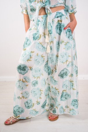 Perle coordonnée avec motif floral