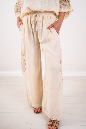 Chemisier et pantalon impérieux coordonné avec broderie visible 