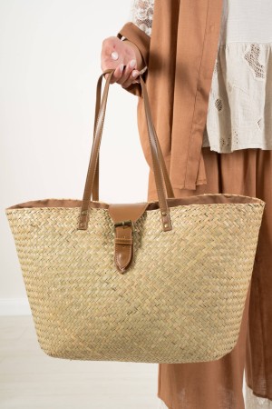 Borsa paglia barby con dettaglio fibbia cuoio  Borsa paglia barby con dettaglio fibbia cuoio  Borsa paglia barby con dettagli...