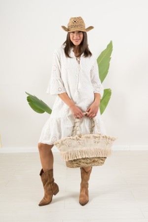 andorra Kleid in Spitze-V-Ausschnitt Makramee und Spitze mit Quaste Kleid Andorra in Spitze Macrame mit V-Ausschnitt und Spitze 
