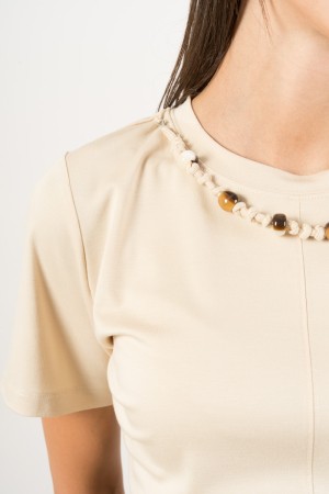 t-shirt Monza avec collier de détail arrière avec bijoux Monza T-shirt avec collier de détail arrière avec bijoux T-S ...