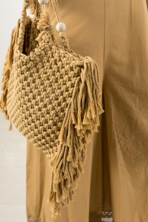 Bolsa de cuerda de estilo de ganchillo Color Ocre Bolsa de cuerda Color de ganchillo Color Ocretón Bolsa de cuerda Estilo Croche