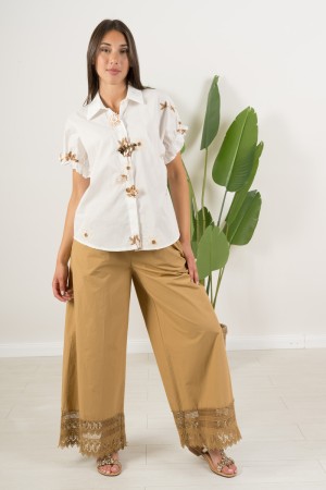 camicia alice con bottoni gioiello maxi e ricami  camicia alice con bottoni gioiello maxi e ricami  camicia alice con bottoni...