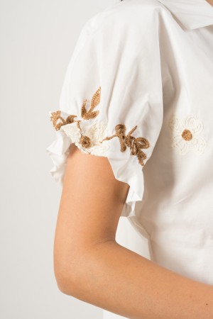 alice shirt with maxi jewel jewel and embroidery Alice shirt with jewel jewel maxi and embroidery Alice shirt with buttons ...