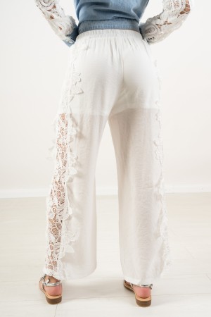 Blumenhose mit Spitze Blume Hose mit Spitze Blume Hose mit Spitze