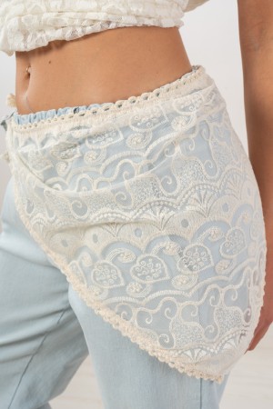 bandana jeans with detail on lace side Bandana jeans with detail on lace side Bandana jeans with detail ...