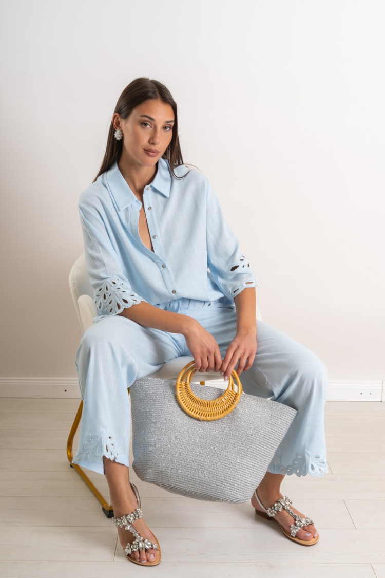 coordinato penna camicia e pantalone con dettagli lavorati  coordinato penna camicia e pantalone con dettagli lavorati  coord...