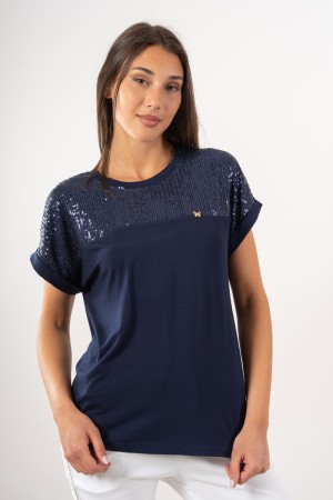Ester T-shirt with Sequined T-shirt Ester with Sequined T-shirt Ester with Sequins