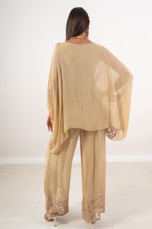 coordinato festival blusa e pantalone con pizzo sul fondo  coordinato festival blusa e pantalone con pizzo sul fondo  coordin...
