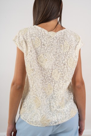 t-shirt ursula con ricami oro e pizzo  t-shirt ursula con ricami oro e pizzo  t-shirt ursula con ricami oro e pizzo