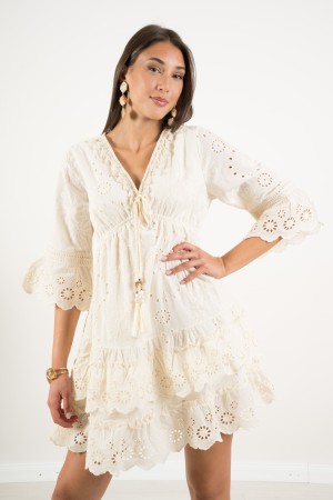 abito seka in pizzo macrame scollo a v con nappine e balze  abito seka in pizzo macrame scollo a v con nappine e balze  abito...