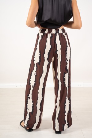 pantalone giorgia con fantasia morbido  pantalone giorgia con fantasia morbido  pantalone giorgia con fantasia morbido