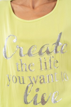t-shirt Rosaria Curvy avec strass et front écrit Rosaria Curvy T-shirt avec strass et front écrit Rosaria T-shirt ...