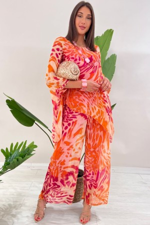 Coordinato Ginevra fantasia Animalier blusa e pantalone  Coordinato Ginevra fantasia Animalier blusa e pantalone  Coordinato ...
