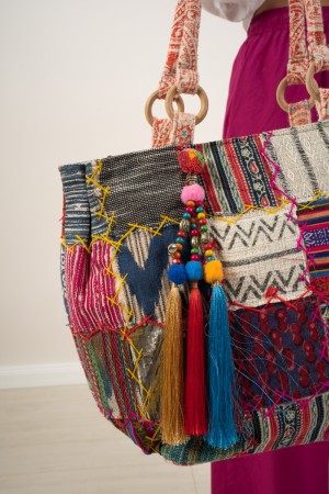 borsa paglia mandala con stampe patchwork  borsa paglia mandala con stampe patchwork  borsa paglia mandala con stampe patchwork