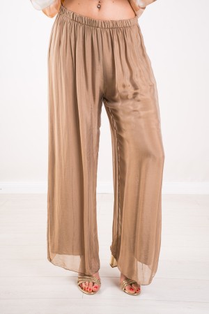 Coordinato Marocco con stampa floreale e pantalone tinta unita Coordinato Marocco con stampa floreale e pantalone tinta unita...