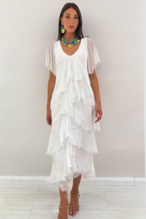Langes Kleid Nelly mit langem Kleid ausgereiht Nelly mit langen Kleidstellern Nelly mit aufgroßen