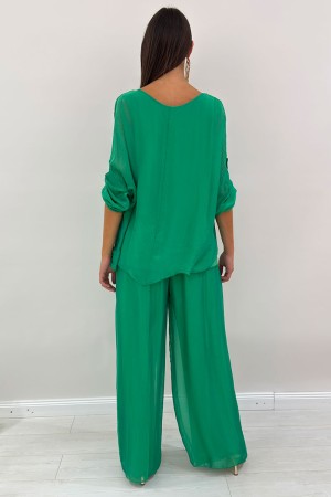 Amara coordinato Isabel pantalone e blusa in seta e viscosa Amara coordinato Isabel pantalone e blusa in seta e viscosa Amara...