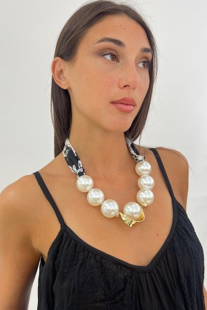 collana flower con perle collana flower con perle collana flower con perle