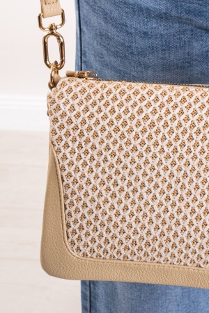 Hand-sail bag with shoulder strap Hand sail bag with shoulder strap Hand sail bag with shoulder strap