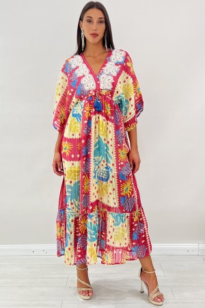 Abito lungo Hafi boho-glam con scollo a V arricchito da applicazioni floreali e paillettes Abito lungo Hafi boho-glam con sco...