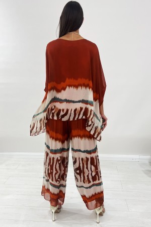 Blusa y pantalones coordinados de Viena con la fantasía abstracta Numuata coordinó la blusa de Viena y los pantalones con fantas