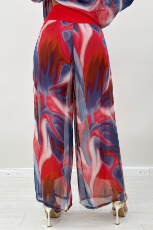 ROMI coordinated in silk blouse and trousers with abstract fantasy coordinated ROMI in silk blouse and trousers with fantasy Ast