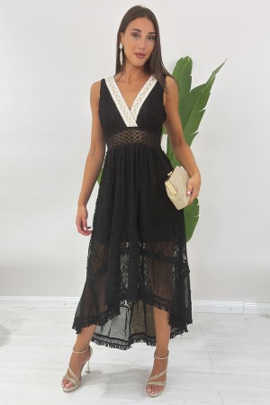 Abito lungo Gia con scollo impreziosito da ricami e paillettes in pizzo Abito lungo Gia con scollo impreziosito da ricami e p...