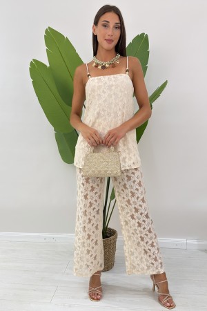 Coordinato Elenoire canotta e pantalone con ricami floreali Coordinato Elenoire canotta e pantalone con ricami floreali Coord...