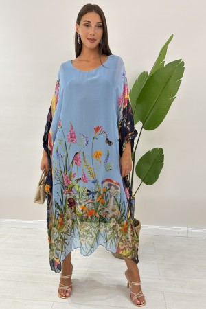 Lange Seide Genferkleid mit hellen Blumenmuster Langes Kleid in Seide Genf mit lebendigem Blumenfantasie langes Kleid ...